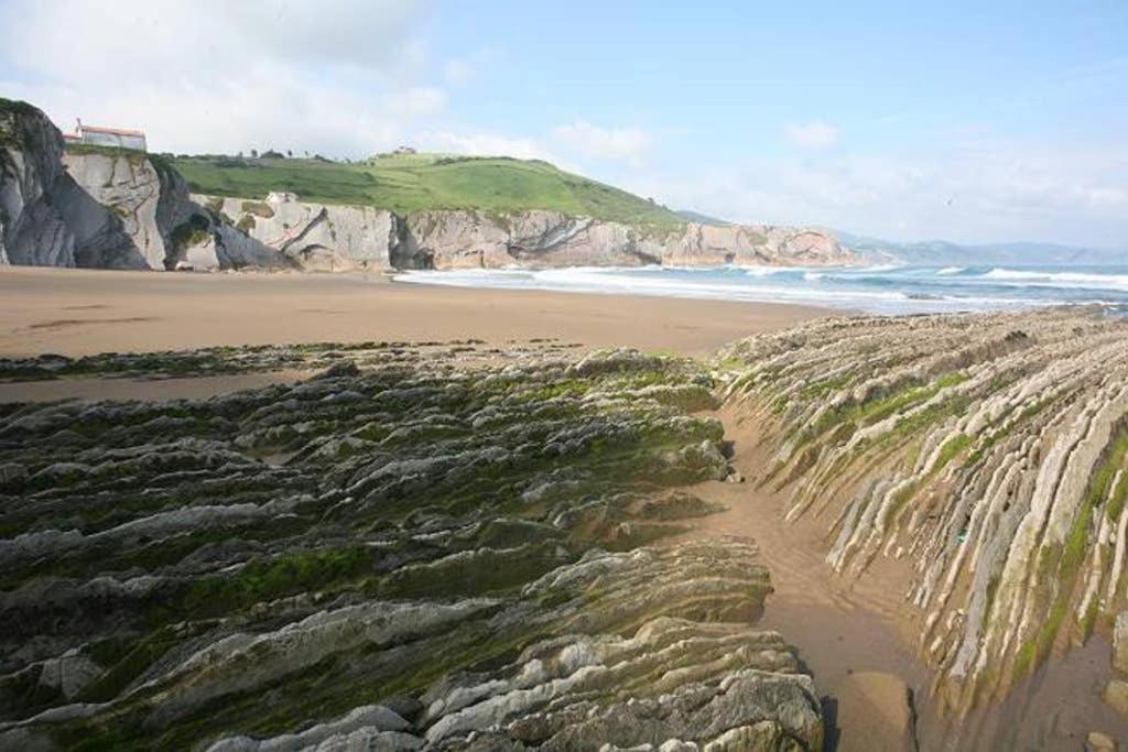 2 Habit, Sala, Terraza, Jardin, Parking Gratis Zumaia Exterior foto